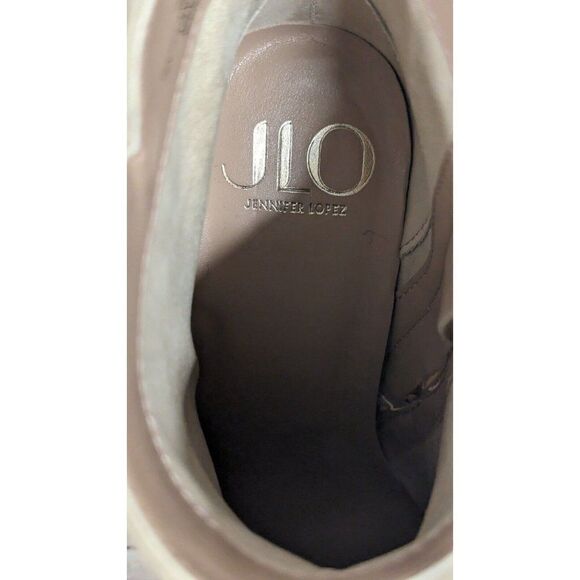 JLO Jennifer Lopez Gorgina Size 8.5M Tapioca Pointed Toe Side Zip Ankle Booties - Picture 13 of 14